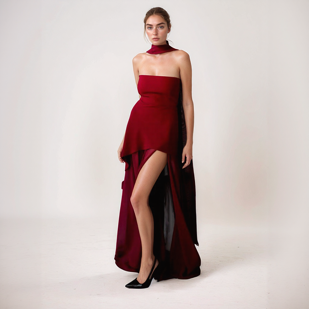 Nelly | Elegant Lang Kjole – Asymmetrisk Snitt Og Integrert Skjerf
