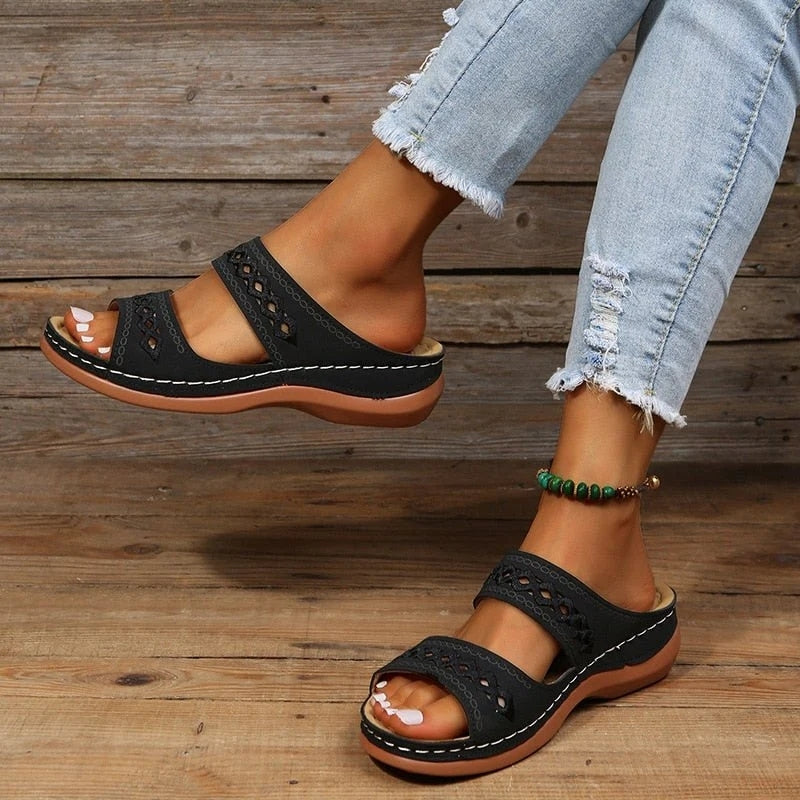 Renée | Sandali A Due Cinghie – Comfort E Stile Quotidiano
