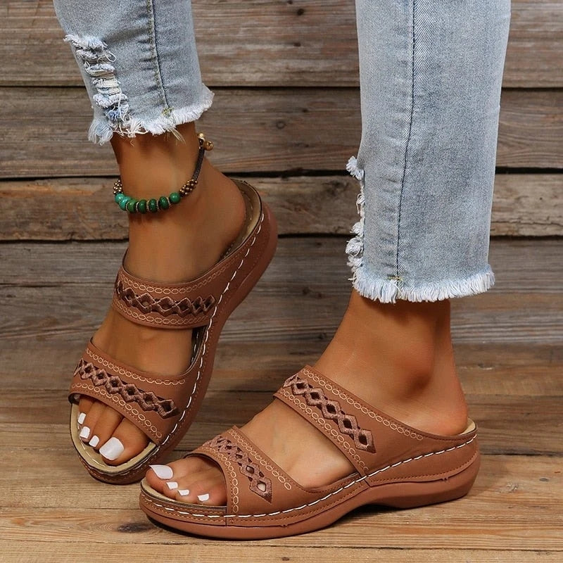 Renée | Sandali A Due Cinghie – Comfort E Stile Quotidiano