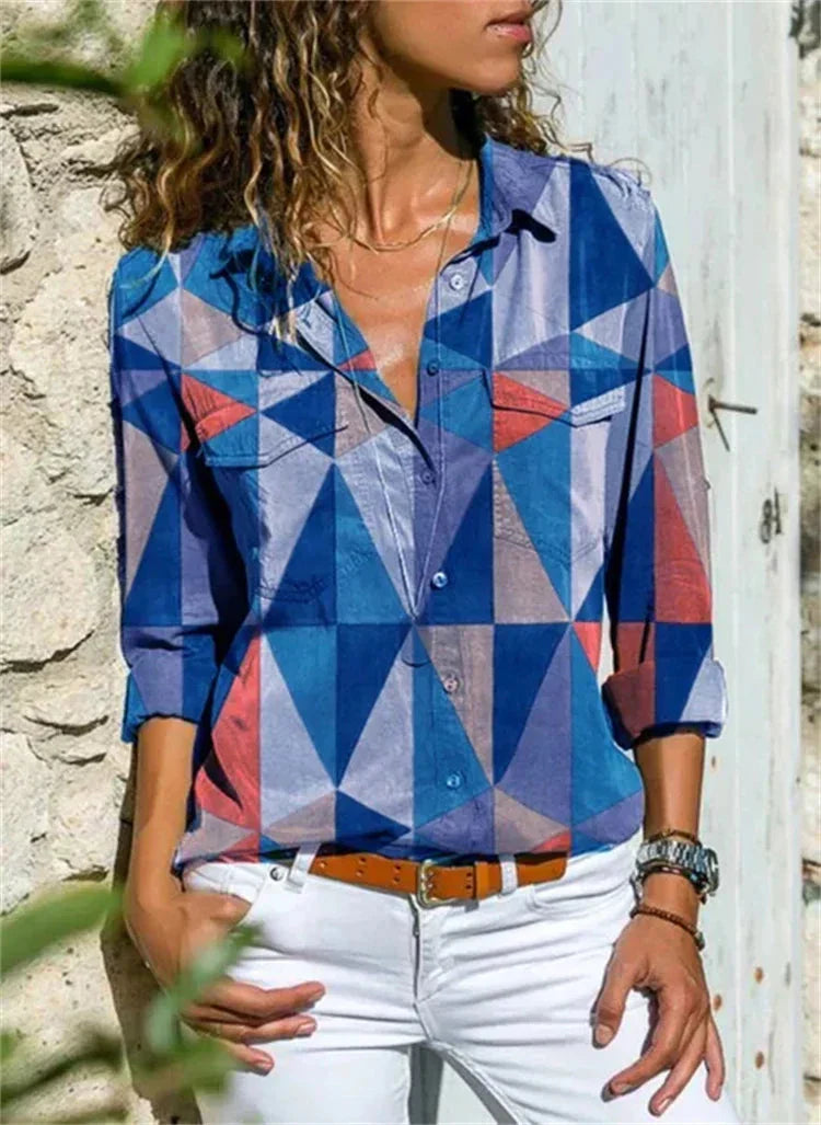 Κλερ | Μπλούζα Chic – Εκτύπωση Μπλε Και Αέρινη Σιλουέτα 