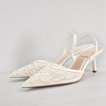 Anwar | Elegante Hakken - Delicate Borduursels En Zeker Ondersteuning 