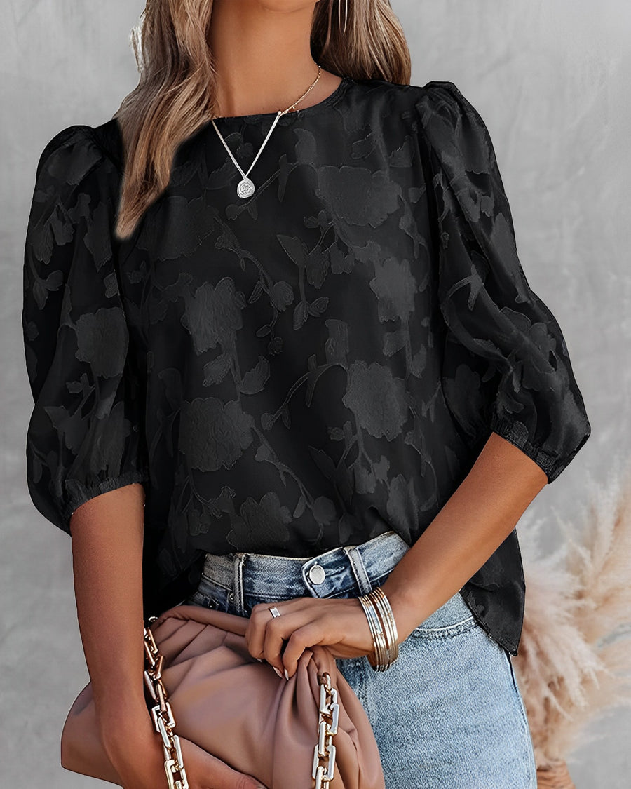 Clara | Hvit Bluse – Strukturerte Ermer Og Trendy Utseende 