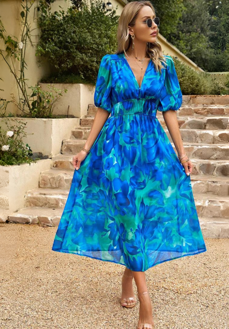 Alma | Blumen Kleid – Romantische Eleganz und strukturierte Ärmel 