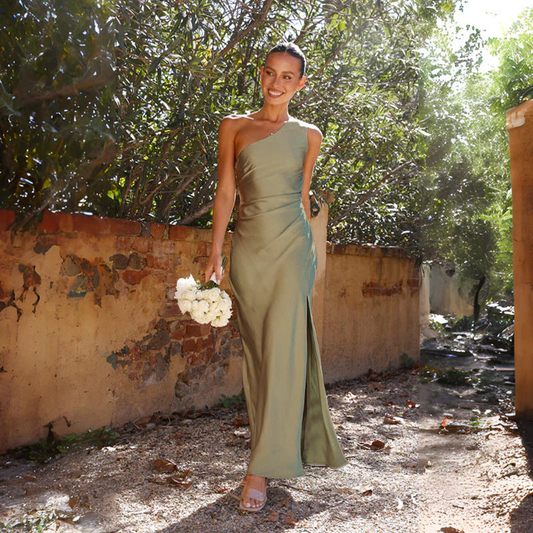 Mélinda | Robe Longue Asymétrique – Élégance Et Modernité