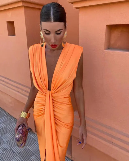 Penelopa | Rochie Lungă Legată – Eleganță și Atitudine Senzuală 