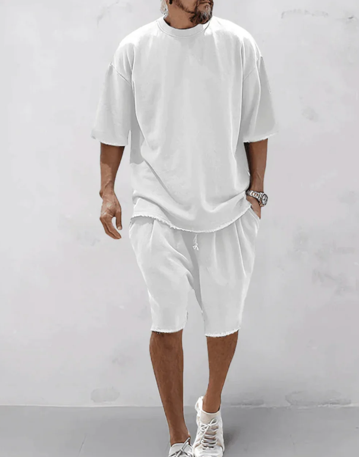 Αντριέν|Συγκρότημα T-Shirt Oversize και Σορτς για Μια Άνετη και Στυλάτη Εμφάνιση 